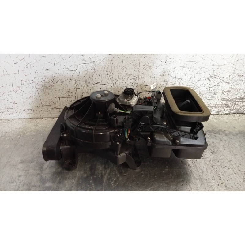 Recambio de motor calefaccion para mercedes clase r (w251) 320 cdi (251.022) referencia OEM IAM A2518300008 929566G 