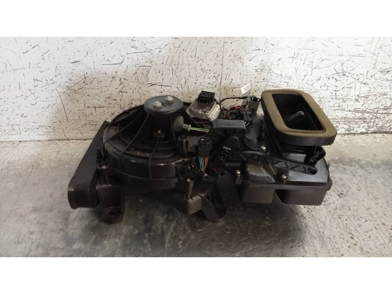 Recambio de motor calefaccion para mercedes clase r (w251) 320 cdi (251.022) referencia OEM IAM A2518300008 929566G 