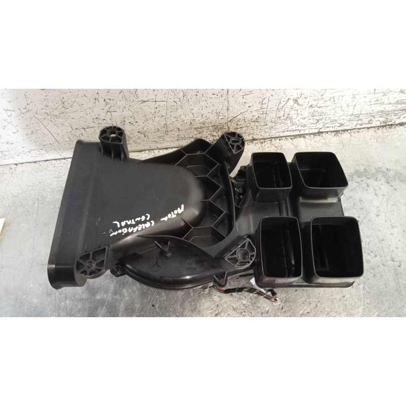 Recambio de motor calefaccion para mercedes clase r (w251) 320 cdi (251.022) referencia OEM IAM A2518300008 929566G 