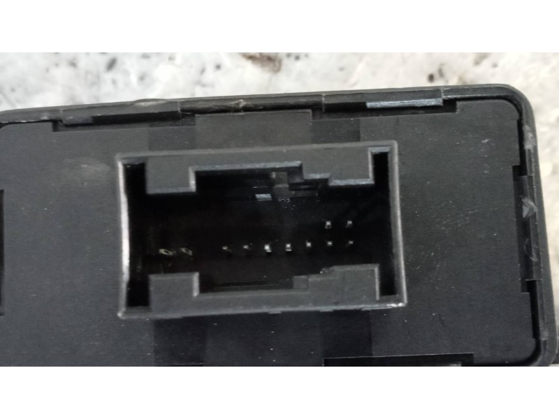 Recambio de modulo electronico para mercedes clase r (w251) 320 cdi (251.022) referencia OEM IAM A2118703126 5DF00827802 