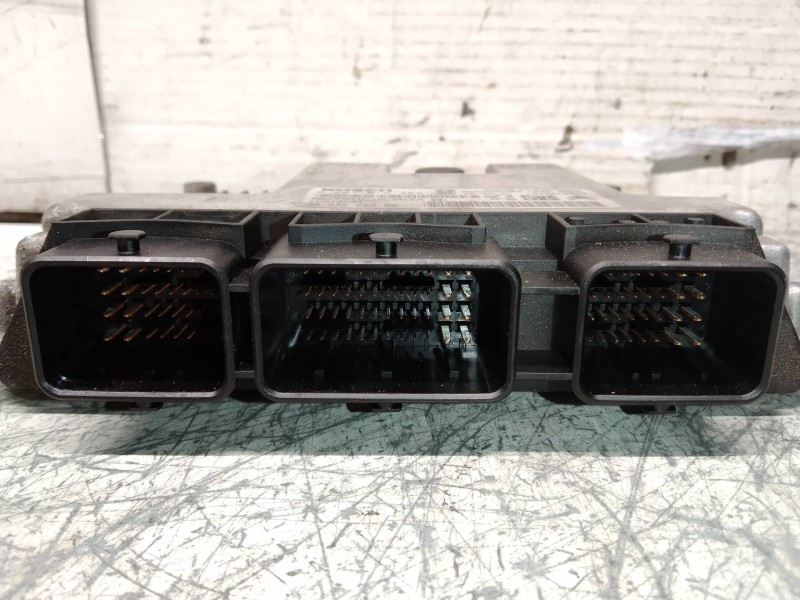 Recambio de centralita motor uce para citroen xsara picasso 1.6 hdi 90 exclusive referencia OEM IAM 0281012468 9663268380 EDC16C