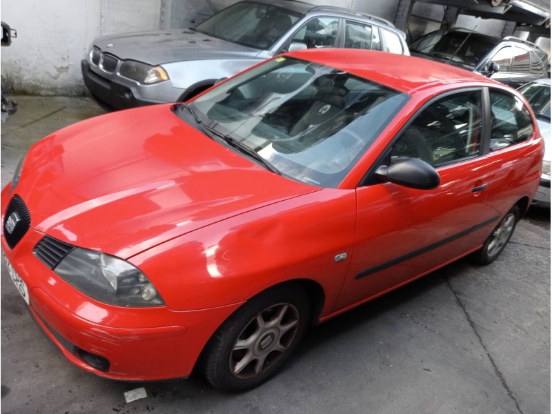 seat ibiza (6l1) del año 2003