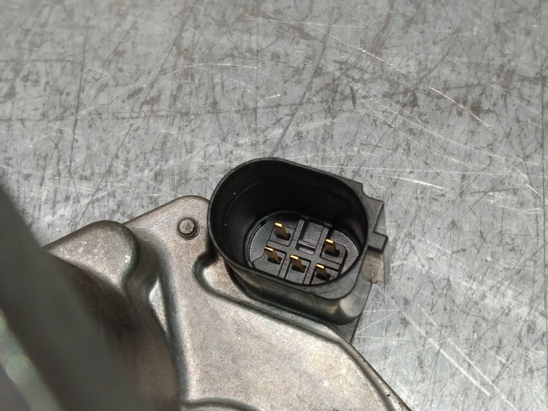 Recambio de caja mariposa para opel insignia berlina cosmo referencia OEM IAM 55564164  