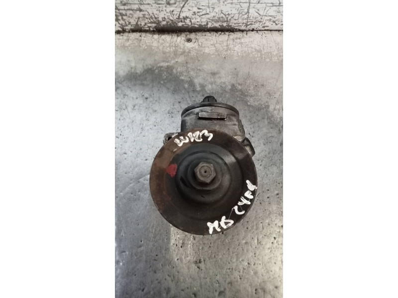 Recambio de bomba direccion para mercedes clase e (w123) berlina+coupe d 240 referencia OEM IAM 1264601580  