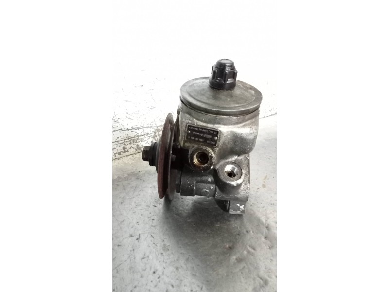Recambio de bomba direccion para mercedes clase e (w123) berlina+coupe d 240 referencia OEM IAM 1264601580  