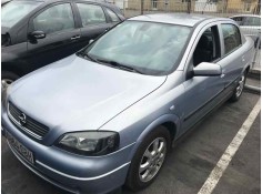 opel astra g berlina del año 2002
