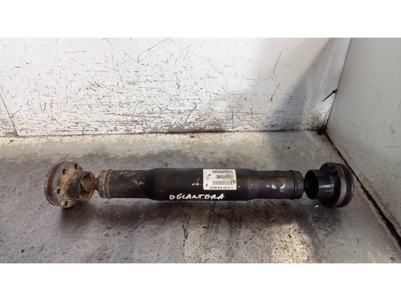 Recambio de transmision central delantera para mercedes clase r (w251) 320 cdi (251.022) referencia OEM IAM A2514100601  
