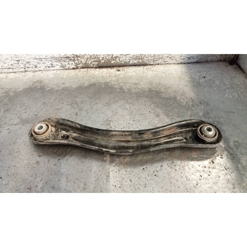 Recambio de brazo suspension superior trasero derecho para mercedes clase r (w251) 320 cdi (251.022) referencia OEM IAM   