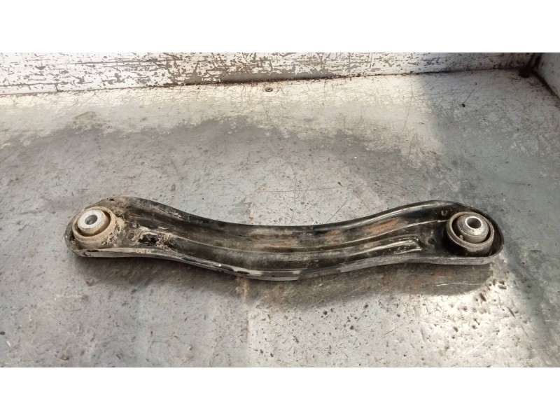 Recambio de brazo suspension superior trasero derecho para mercedes clase r (w251) 320 cdi (251.022) referencia OEM IAM   