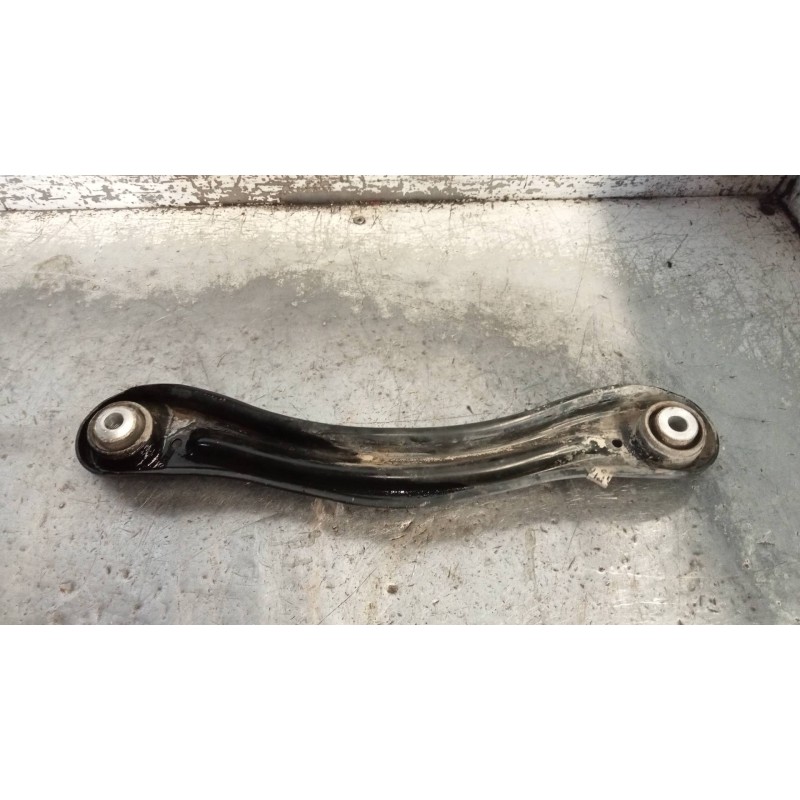 Recambio de brazo suspension superior trasero izquierdo para mercedes clase r (w251) 320 cdi (251.022) referencia OEM IAM   