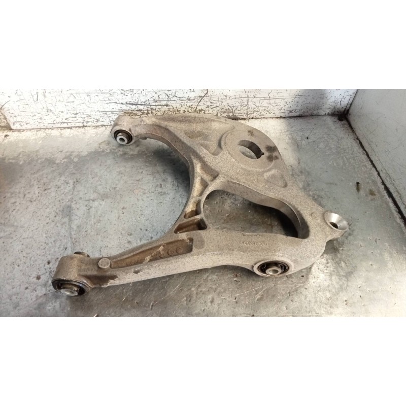 Recambio de brazo suspension inferior trasero izquierdo para mercedes clase r (w251) 320 cdi (251.022) referencia OEM IAM   