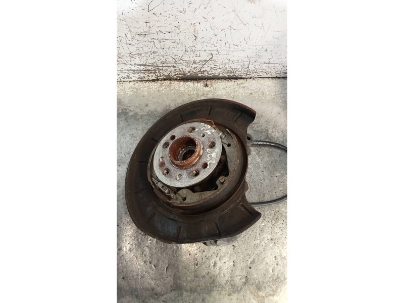 Recambio de mangueta trasera derecha para mercedes clase r (w251) 320 cdi (251.022) referencia OEM IAM   