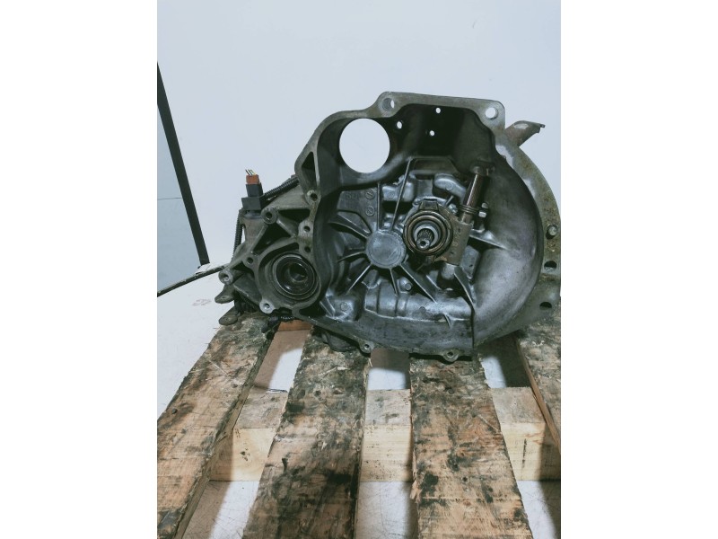 Recambio de caja cambios para nissan micra (k11) básico referencia OEM IAM KH 9316585 