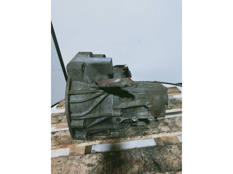 Recambio de caja cambios para nissan micra (k11) básico referencia OEM IAM KH 9316585 