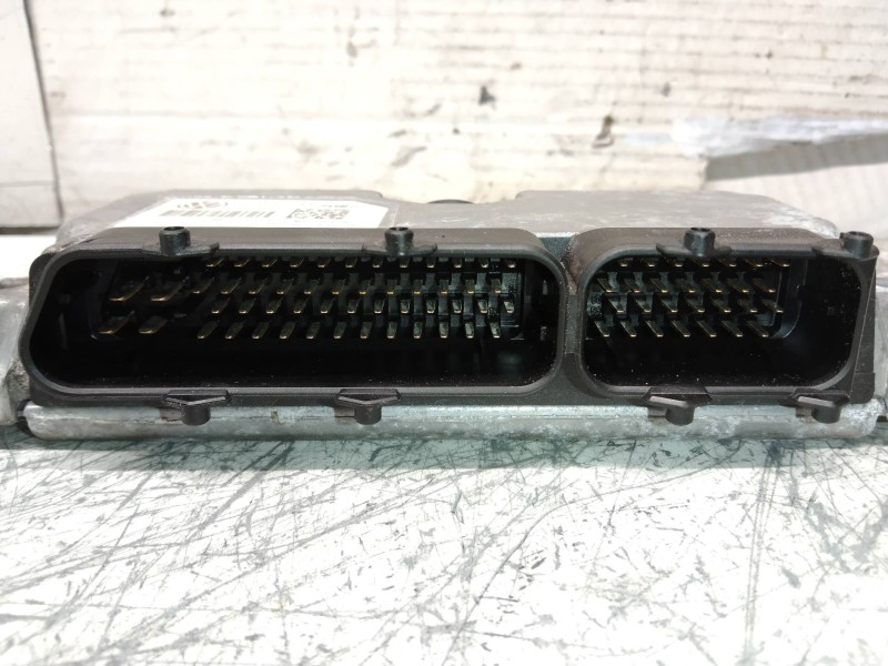 Recambio de centralita motor uce para seat ibiza (6l1) hit referencia OEM IAM IAW4HVAF 03C906024AF 