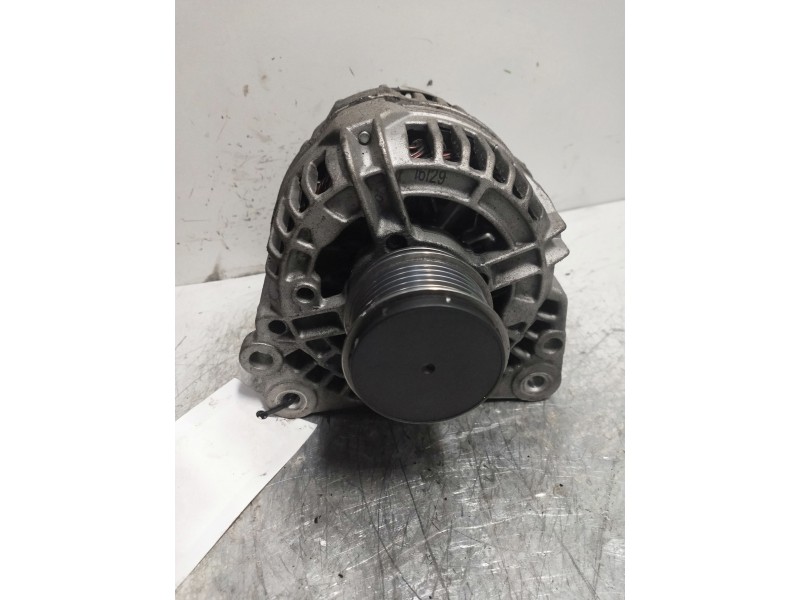 Recambio de alternador para ford galaxy (vy) ambiente referencia OEM IAM   