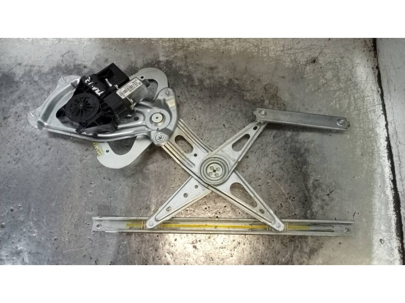 Recambio de elevalunas trasero izquierdo para renault scenic iii grand dynamique referencia OEM IAM 827310166R  