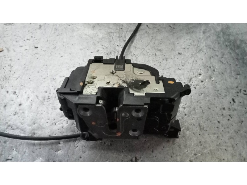 Recambio de motor cierre centralizado trasero izquierdo para renault scenic iii grand dynamique referencia OEM IAM 825030032R  