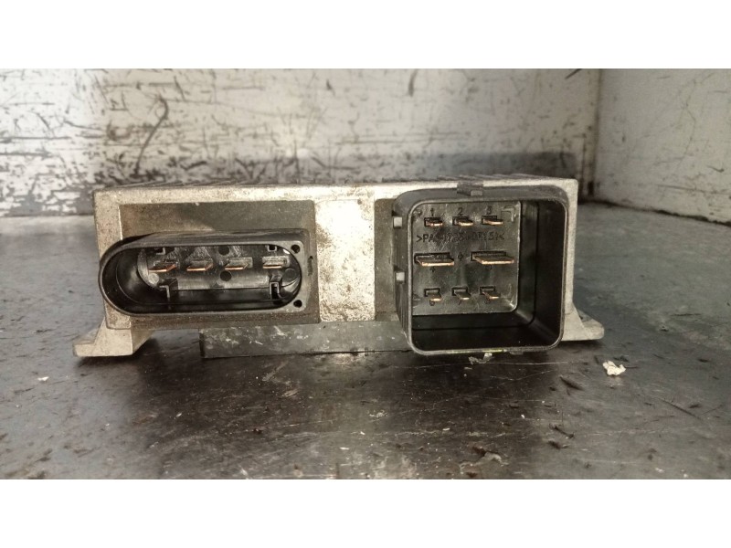 Recambio de caja precalentamiento para renault scenic iii grand dynamique referencia OEM IAM 8200558438A  