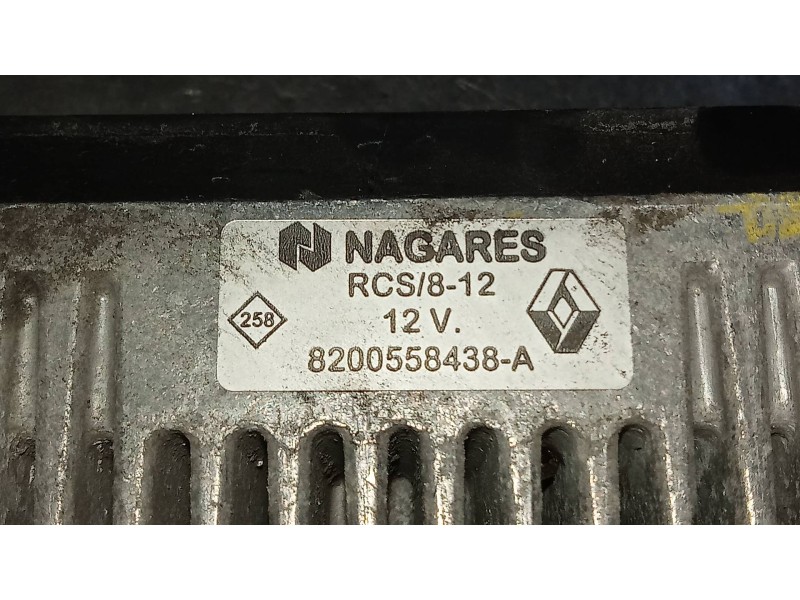 Recambio de caja precalentamiento para renault scenic iii grand dynamique referencia OEM IAM 8200558438A  