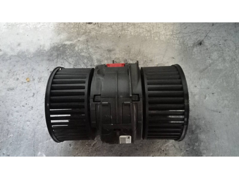 Recambio de motor calefaccion para renault scenic iii grand dynamique referencia OEM IAM N107042D  