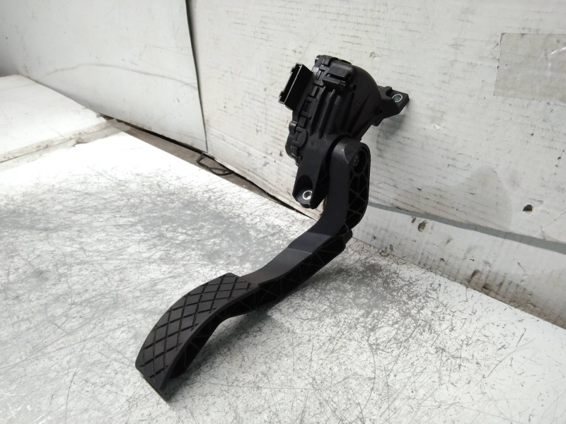 Recambio de potenciometro pedal para skoda superb (3u4) 1.9 tdi referencia OEM IAM 6PV00837603 8D1721523K 