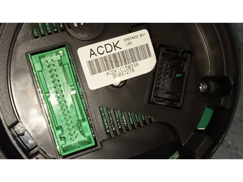 Recambio de cuadro instrumentos para chevrolet spark ls referencia OEM IAM 95037278 ACDK1C150336 