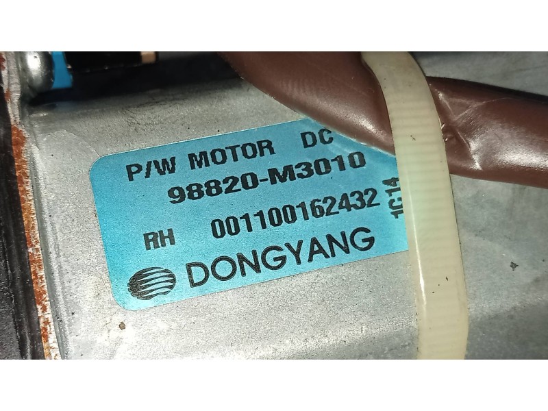 Recambio de elevalunas delantero derecho para chevrolet spark ls referencia OEM IAM 98820M3010  