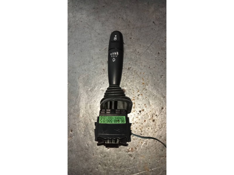 Recambio de mando limpia para chevrolet spark ls referencia OEM IAM 96948586  
