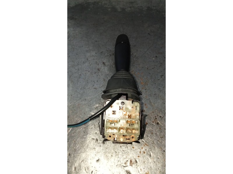 Recambio de mando limpia para chevrolet spark ls referencia OEM IAM 96948586  