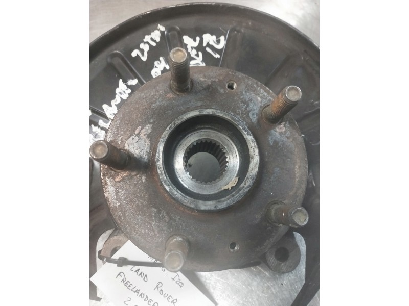 Recambio de mangueta delantera izquierda para land rover freelander se familiar referencia OEM IAM RUB000050  