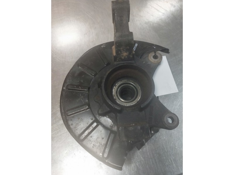 Recambio de mangueta delantera izquierda para land rover freelander se familiar referencia OEM IAM RUB000050  