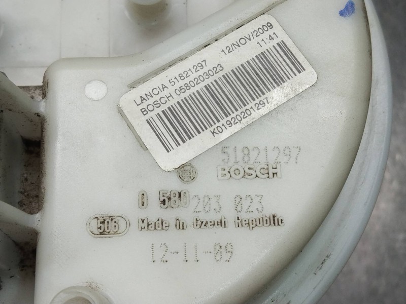 Recambio de bomba combustible para lancia delta (181) argento referencia OEM IAM 0580203023 51821297 