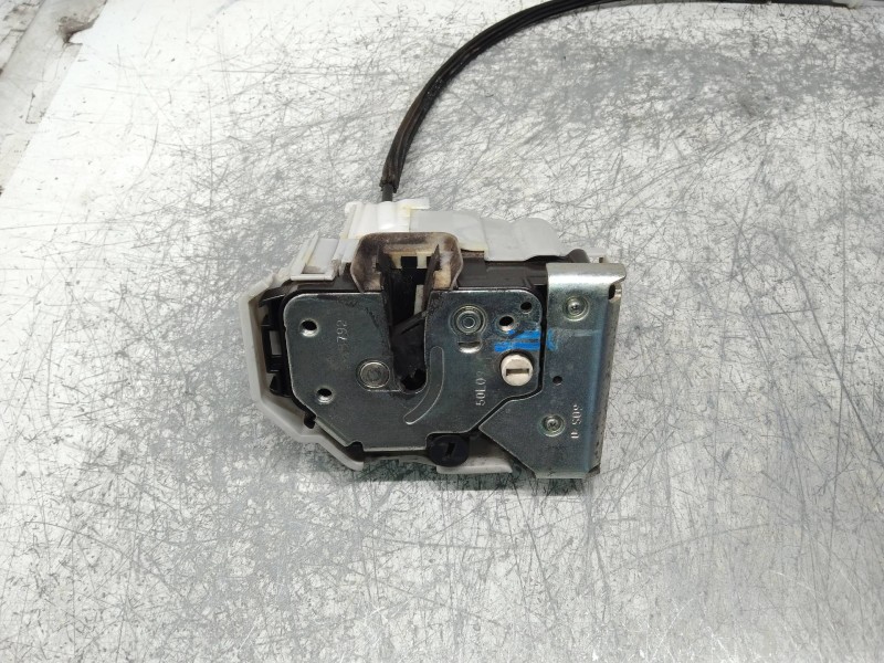 Recambio de motor cierre centralizado trasero izquierdo para lancia delta (181) argento referencia OEM IAM   5P