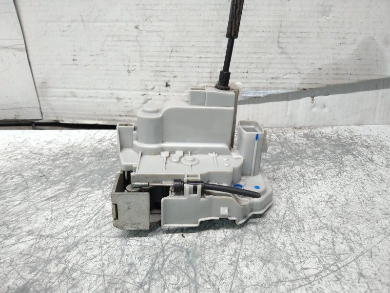 Recambio de motor cierre centralizado trasero izquierdo para lancia delta (181) argento referencia OEM IAM   5P