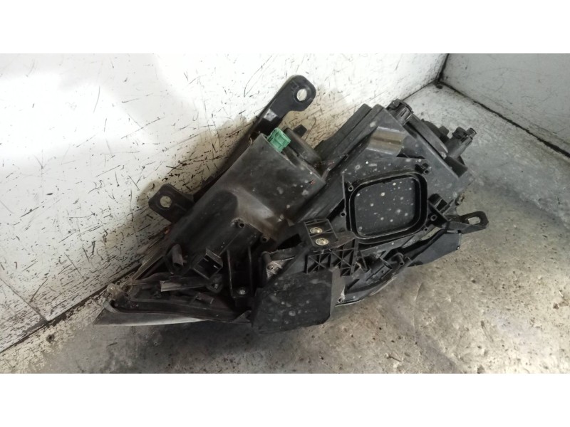 Recambio de faro derecho para lancia delta (181) argento referencia OEM IAM 51876344  