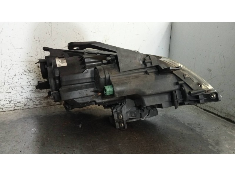 Recambio de faro izquierdo para lancia delta (181) argento referencia OEM IAM 51876340  