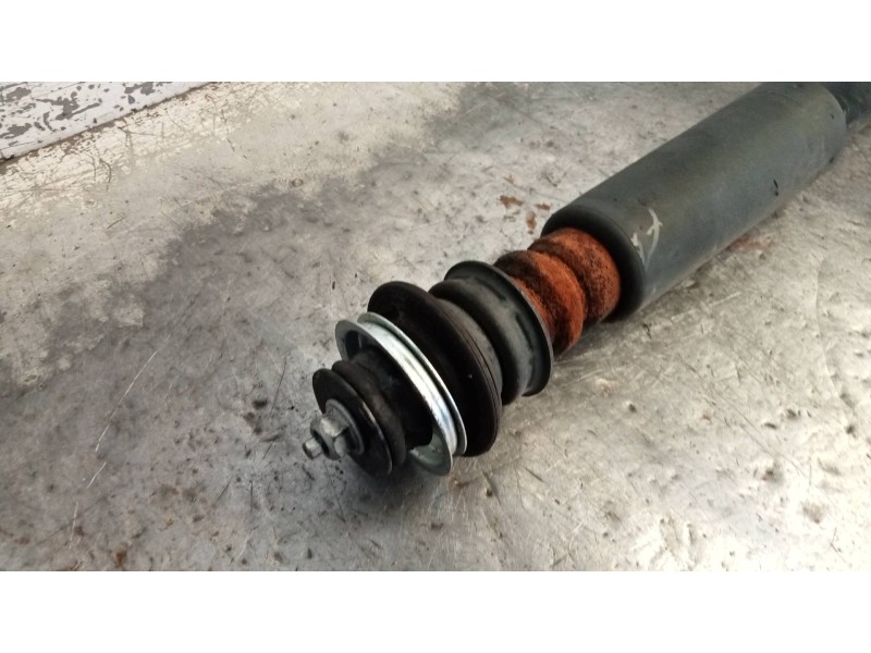 Recambio de amortiguador trasero derecho para chevrolet spark ls referencia OEM IAM 95026518  