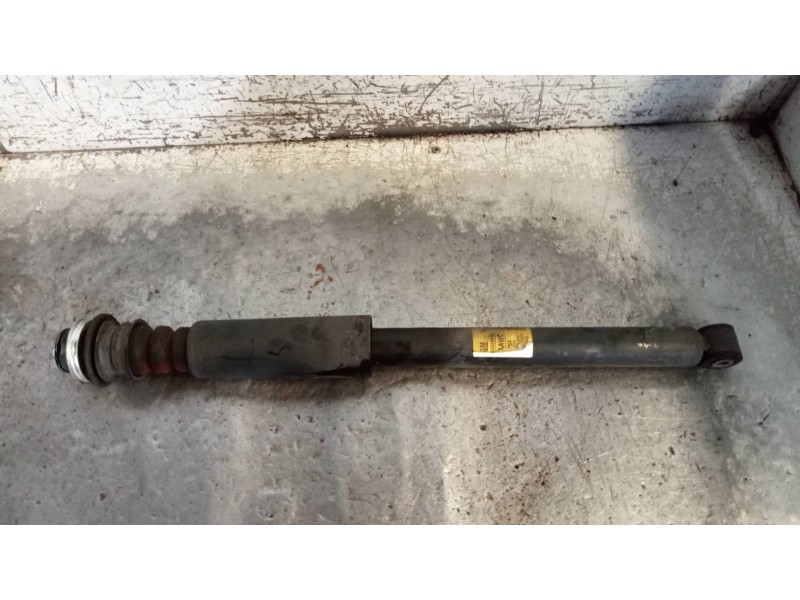 Recambio de amortiguador trasero izquierdo para chevrolet spark ls referencia OEM IAM 95026518  