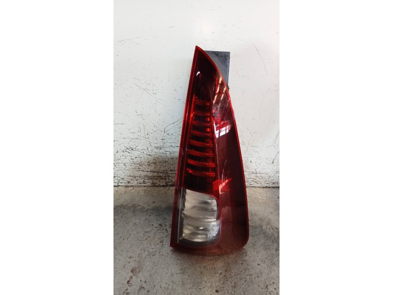 Recambio de piloto trasero derecho para renault espace iv (jk0) dynamique referencia OEM IAM   