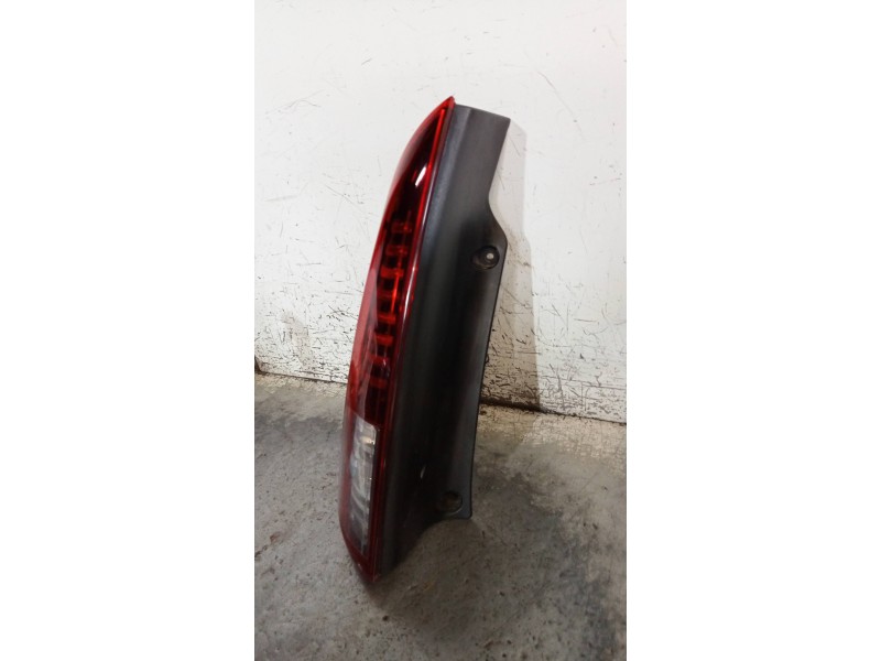 Recambio de piloto trasero izquierdo para renault espace iv (jk0) dynamique referencia OEM IAM   