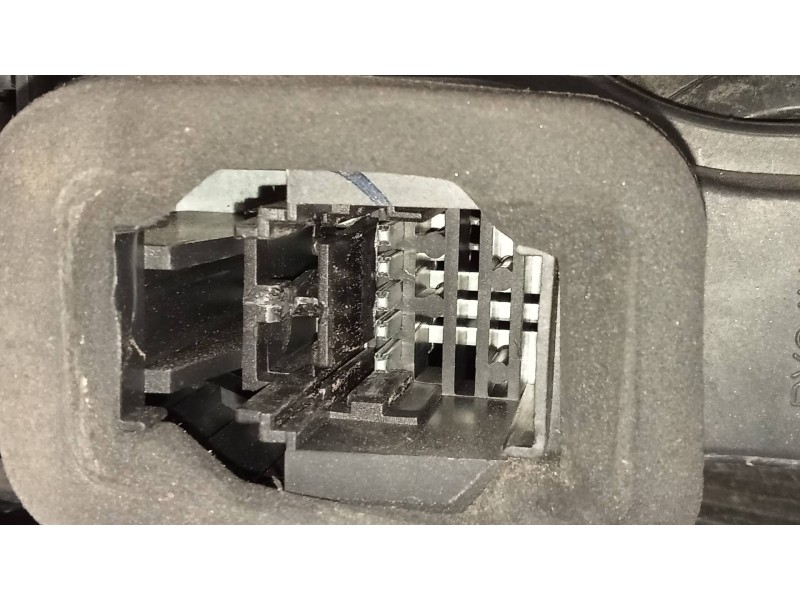 Recambio de piloto trasero izquierdo para renault espace iv (jk0) dynamique referencia OEM IAM   