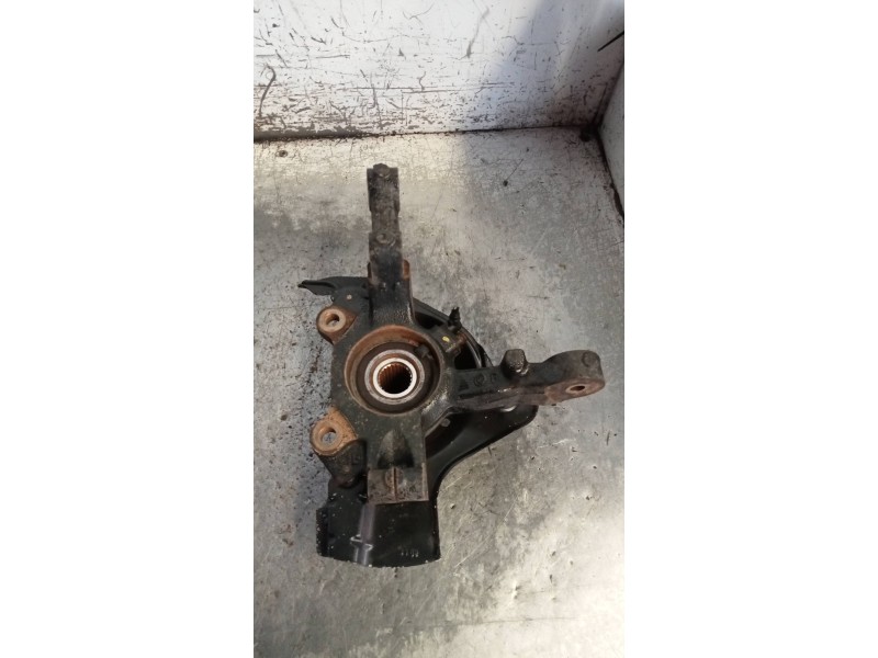 Recambio de mangueta delantera derecha para lancia delta (181) argento referencia OEM IAM   