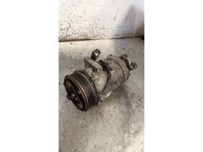 Recambio de compresor aire acondicionado para lancia delta (181) argento referencia OEM IAM SD6V121466F  