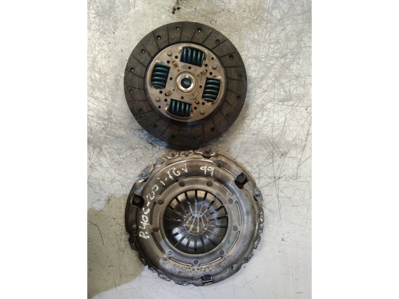 Recambio de kit embrague para peugeot 406 berlina (s1/s2) st referencia OEM IAM   