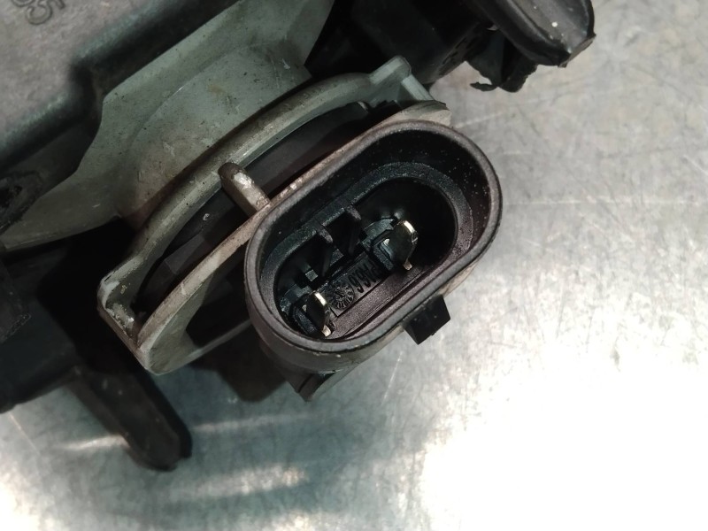 Recambio de faro antiniebla izquierdo para dodge caliber s referencia OEM IAM   