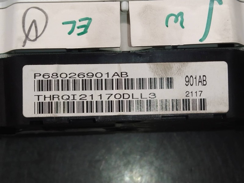 Recambio de cuadro instrumentos para dodge caliber s referencia OEM IAM P68026901AB  