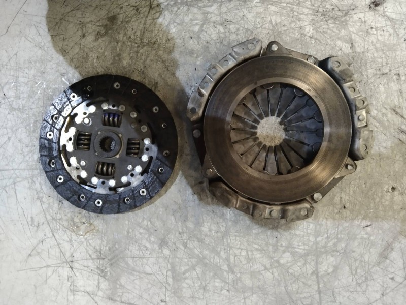 Recambio de kit embrague para hyundai getz (tb) 1.3 básico referencia OEM IAM   
