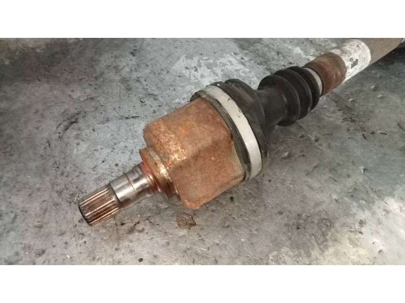 Recambio de transmision delantera izquierda para renault espace iv (jk0) dynamique referencia OEM IAM 8200387408  