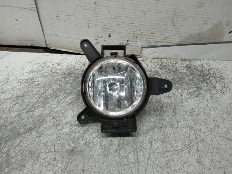 Recambio de faro antiniebla derecho para chevrolet spark ls referencia OEM IAM   